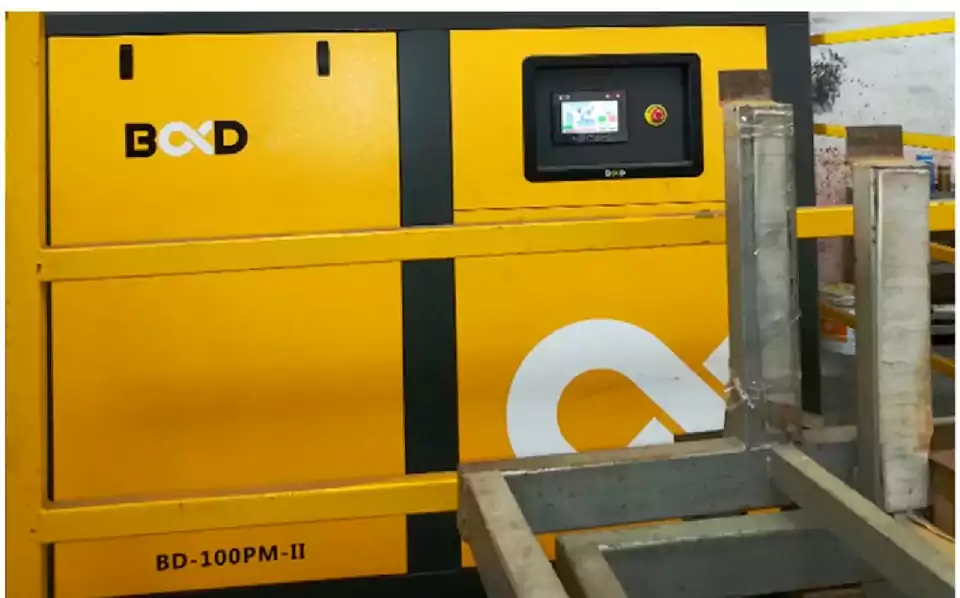 B&D Rotary Screw Air Compressor Applications - Metal Industry Solutions