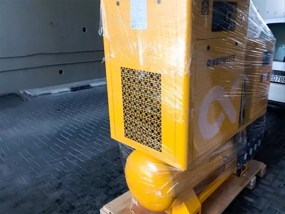 rotační šroubový vzduchový kompresor v Thajsku - Screw Compressor China